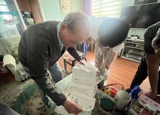 6c4e0a9cc72677b58623bc889e7bc81